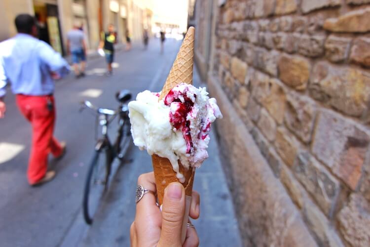 couples coordinates where to find the best vegan food in florence italy gelato