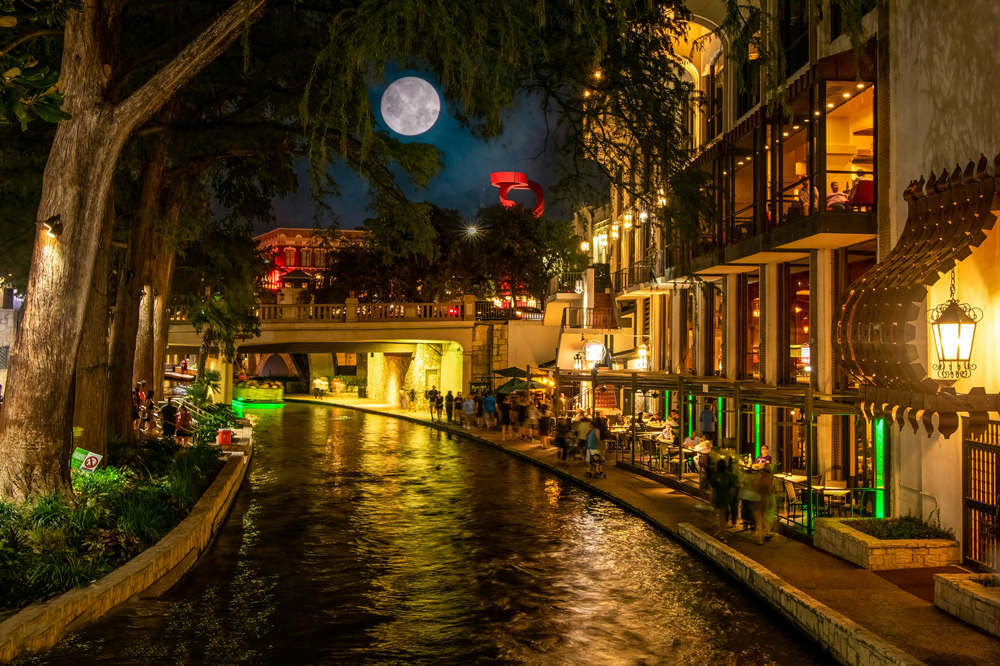 San Antonio River Walk