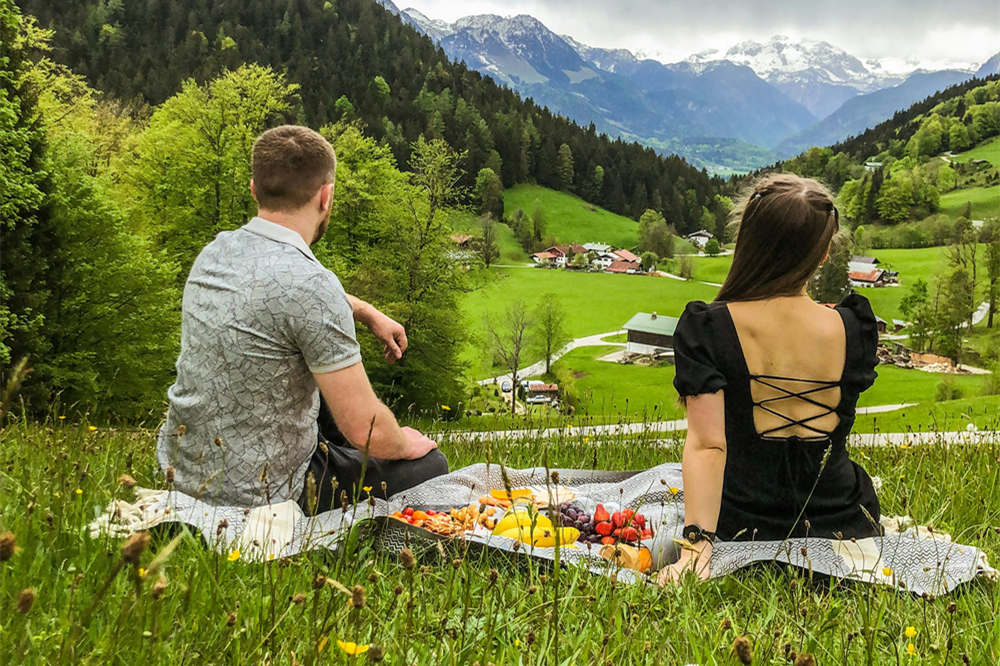 Scenic and Romantic Picnic Ideas