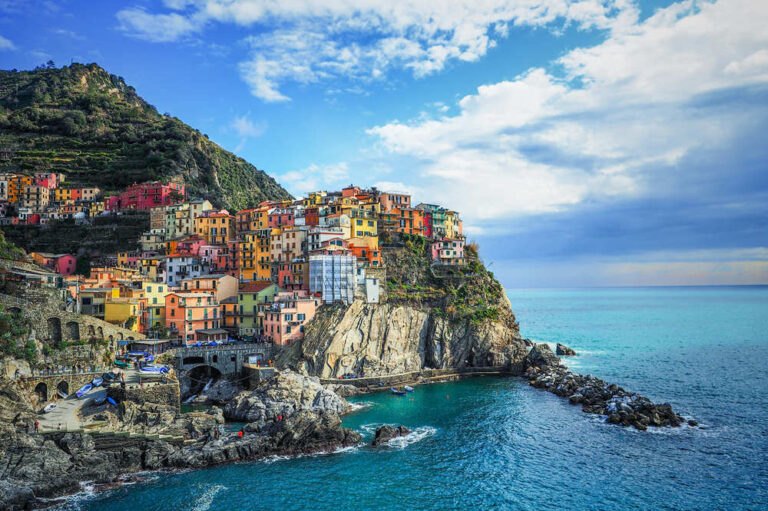 Plan a Cinque Terre day trip 