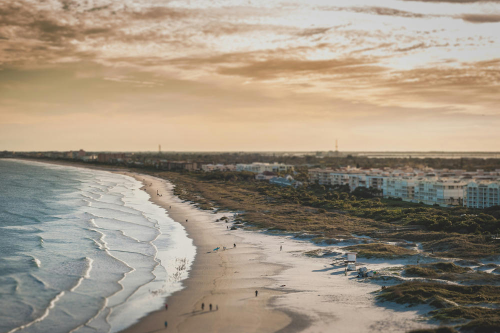 Port canaveral hotels with free cruise shuttle and parking
